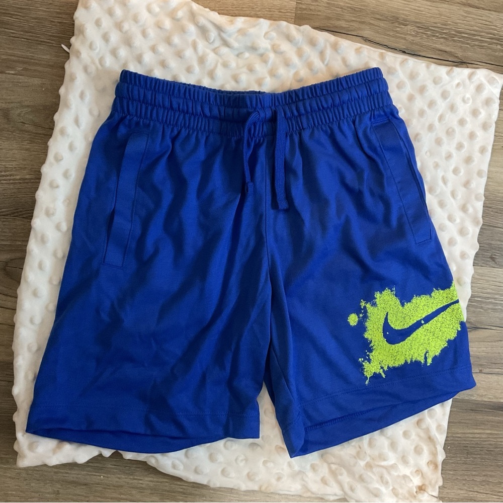 Nike Blue Logo Short Size M NWT